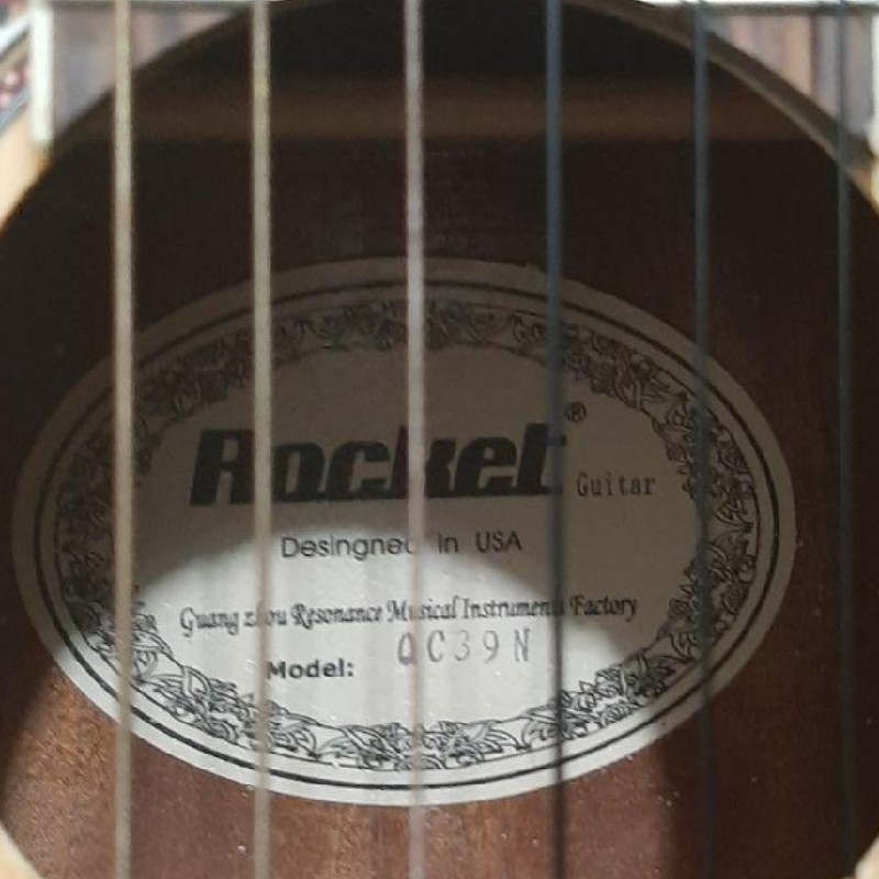 گیتار rocket دیزاین usa