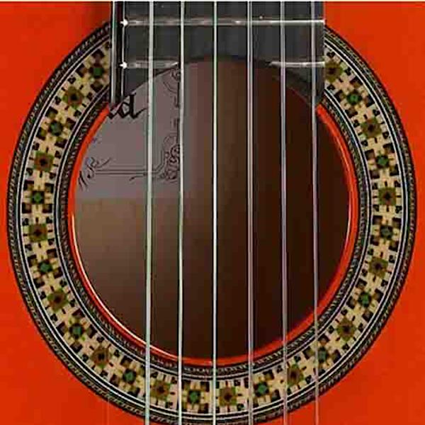 گیتار الحمبرا Alhambra مدل 4F آکبند