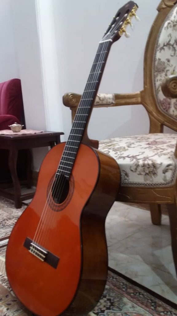 گیتار یاماها c70 اصل